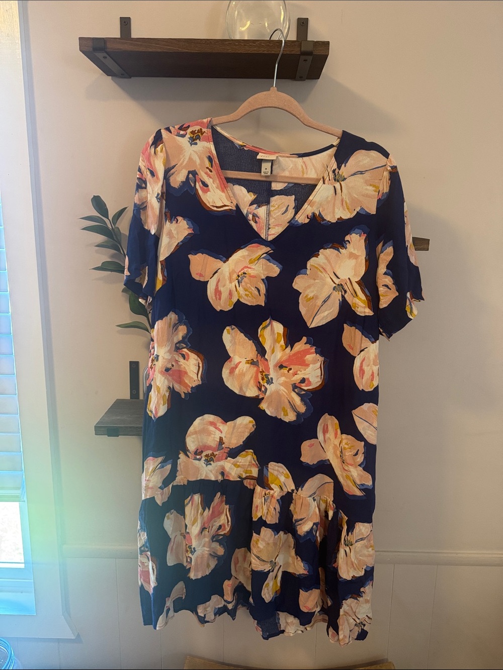 A New Day Navy Floral V-Neck Midi Sleeve Dress Size Medium